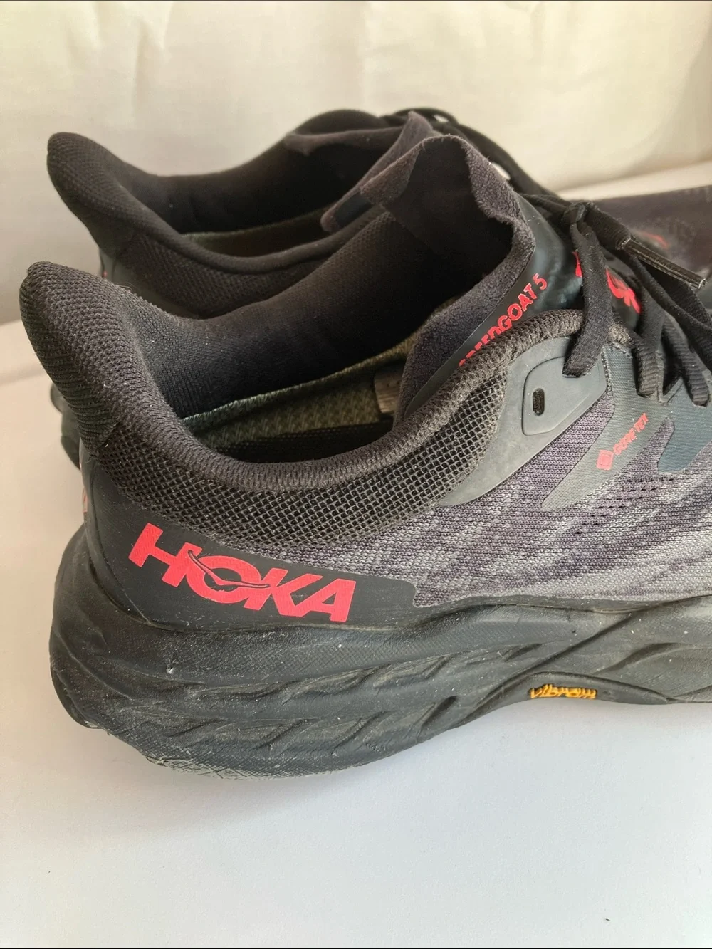 HOKA Speedgoat 5 Gore-Tex Trail Running Shoes Vibram Megagrip track women’s 10